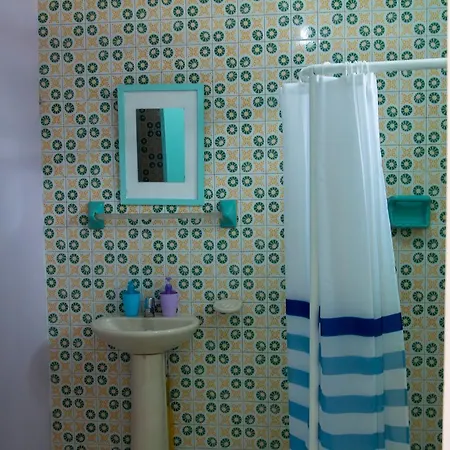Folatun Hostal
