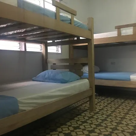 Hostal Folatun *