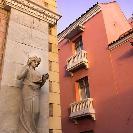 Folatun Cartagena